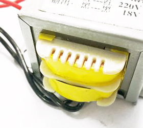 Low frequency voltmeter